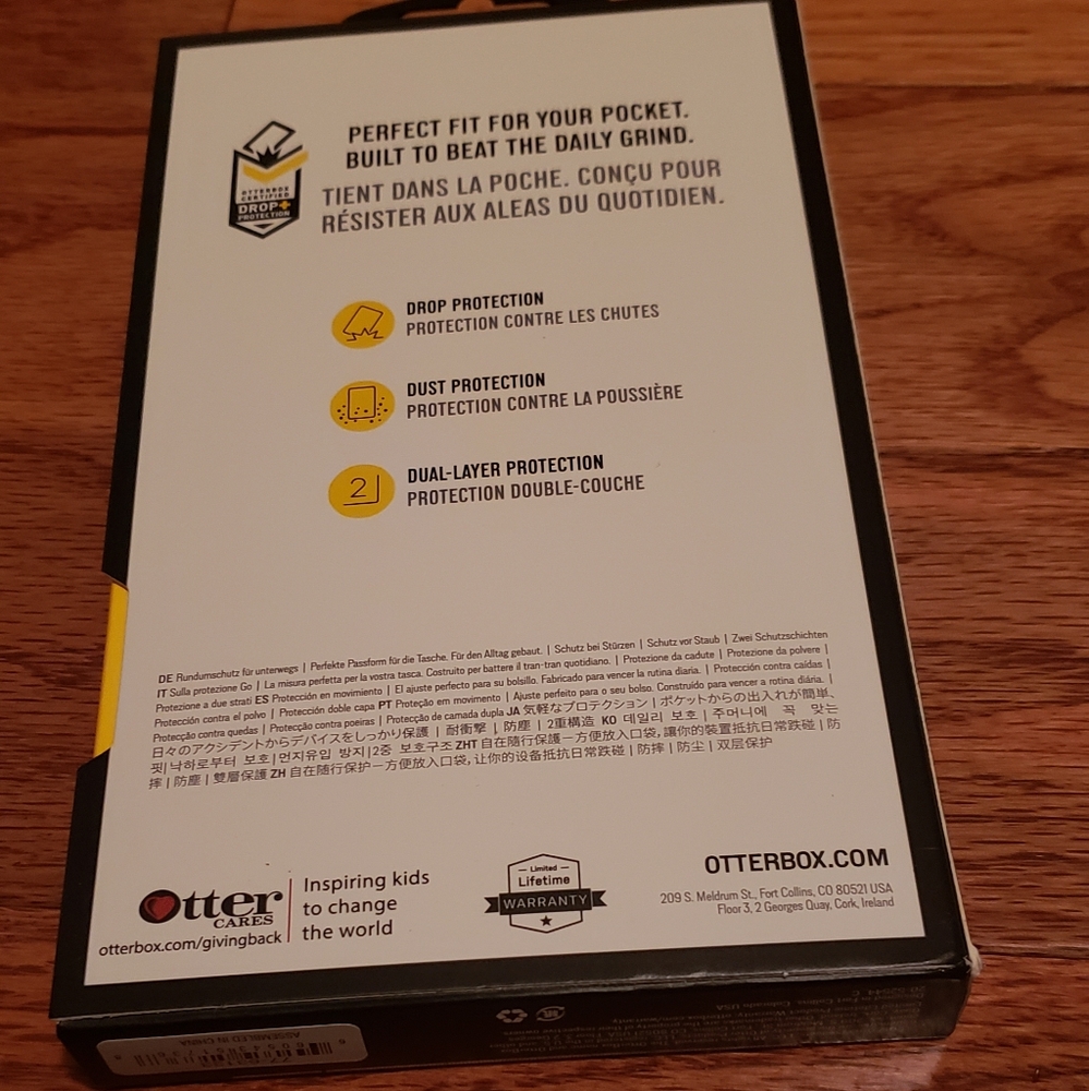 Commuter OtterBox Phone Case - Picture 2 of 2